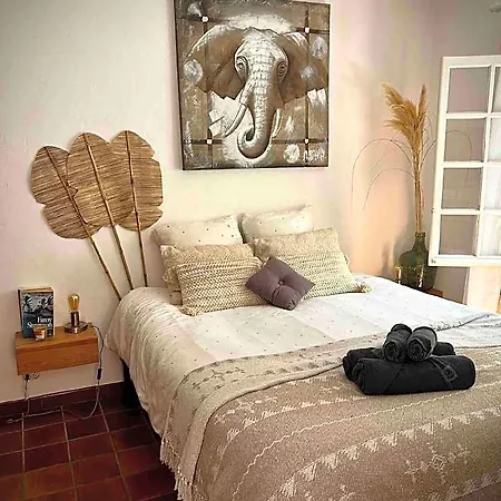 * Romantic Getaway In Corsica * Porticcio (Corsica)